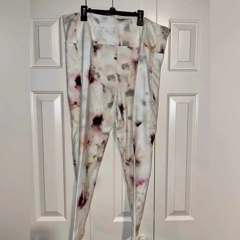 CALIA Women's Energize Core High Rise 7/8‎ Leggings in Watercolor Multi